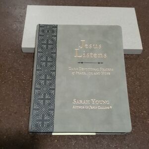*Jesus Listens by S. Young Daily Bible Devotional Prayers of Peace, Joy and Hope